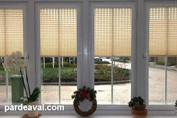 بررسی ویژگی های پرده پلیسه | پرده اول