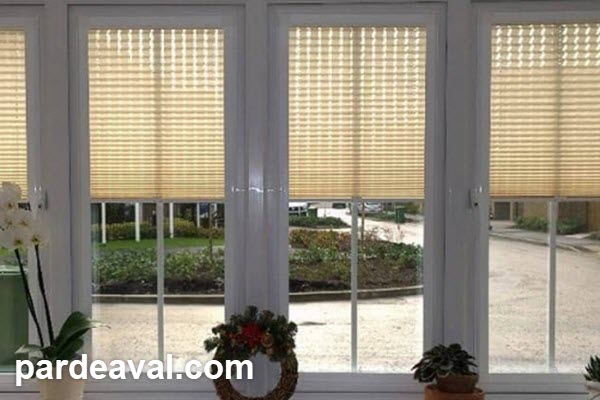 buy-pleated-curtains-behind-the-door-at-the-best-price-pardeaval.com خرید پرده پلیسه پشت دری با بهترین قیمت